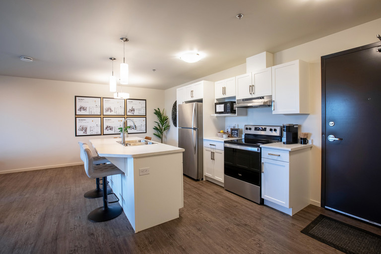 The Boardwalk | 585 Ballantrae Drive, Winnipeg | 3086072