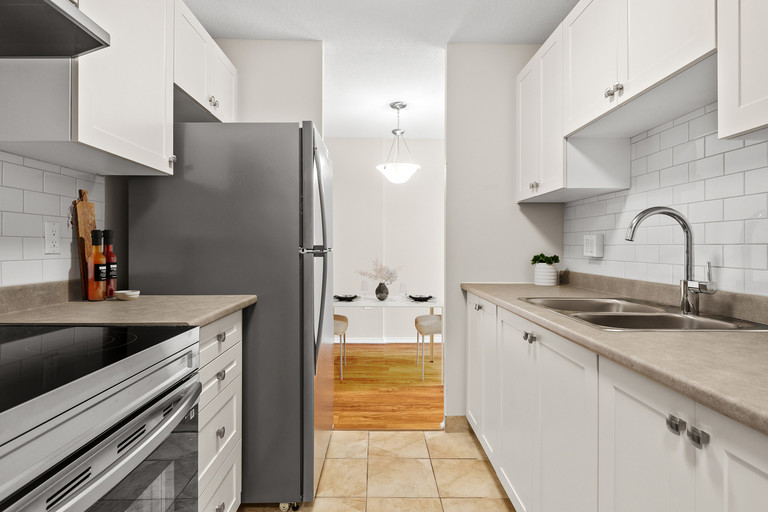 Queen Mary | 200 Queen Mary Road, Kingston | 3133171