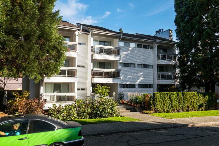 Pineview Place | 1705 West 10th Avenue, Vancouver | 3086326