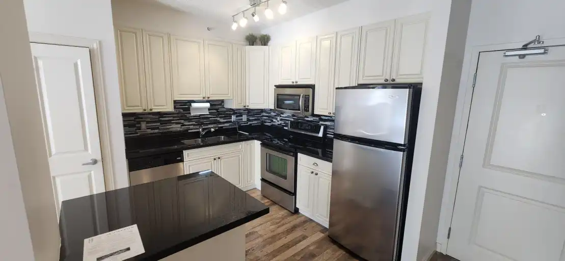 Vivacity | 9819 104 Street Northwest, Edmonton | 3135595