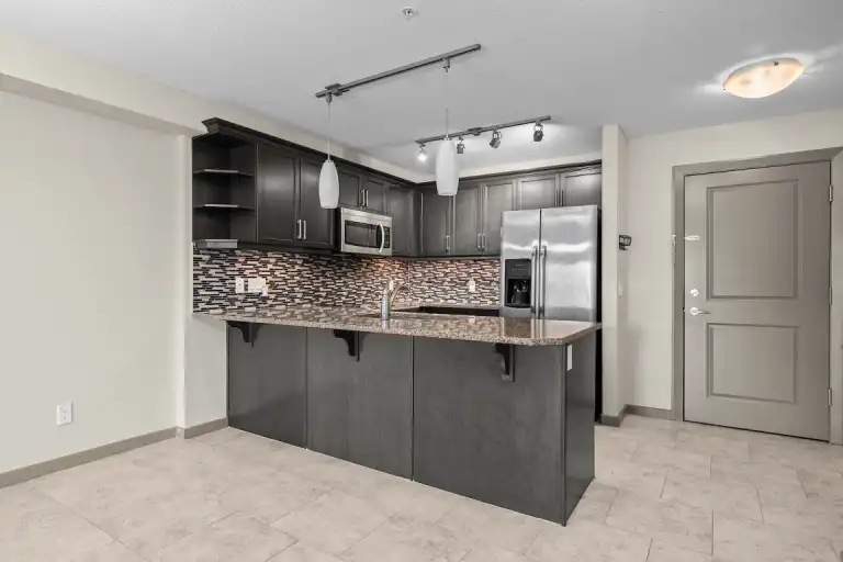 Oversized 1 Bedroom Plus Den C/W heated Parking INCLUDED | 2110 - 310 McKenzie Towne Gate, Calgary | 3109348