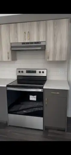 RENOVATED 2 BEDROOM 1 BATH HILLHURST APARTMENT – AVAILABLE IMMEDIATELY! | 4 - 2209 Westmount Road Northwest, Calgary | 3109354