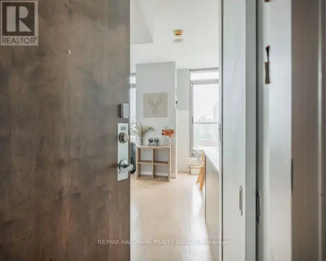906 - 383 CUMBERLAND STREET | 906 - 383 CUMBERLAND STREET, Ottawa | 3146047