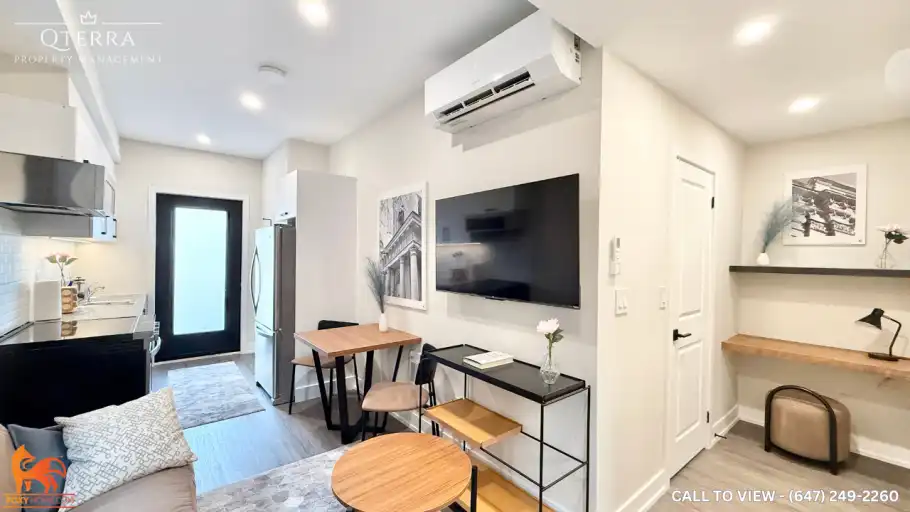1-50 Castleton Ave, York, Ontario M6N 3Z7 | 50 Castleton Avenue, York | 3086596