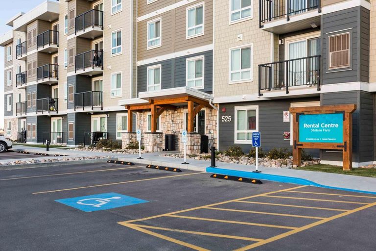 Station View | 525 Cabot Landing W, Lethbridge | 3100598