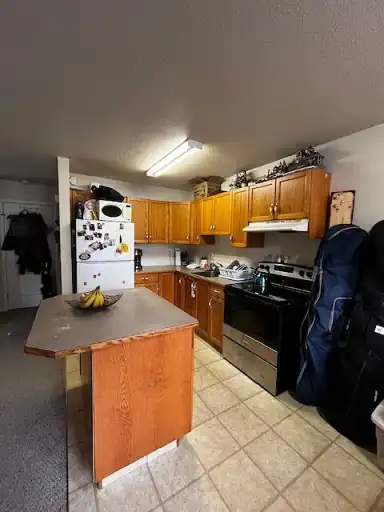 2 Bedroom 1 Bath Unit for Rent | 3300 52 Avenue, Innisfail | 3086698