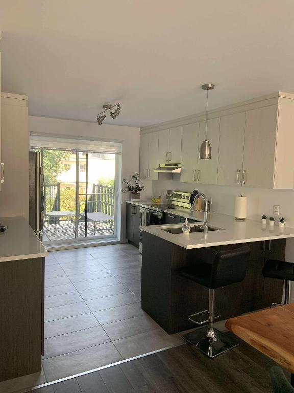 Très grand 5 et demi | 3086765