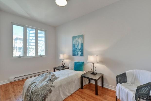 Grand 3 C-à-C +2 sdb au rdc et SS de duplex, près du Métro | 3086777