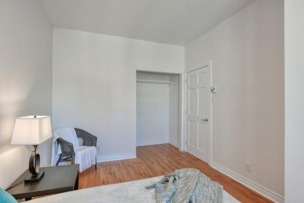 Grand 3 C-à-C +2 sdb au rdc et SS de duplex, près du Métro | 3086777