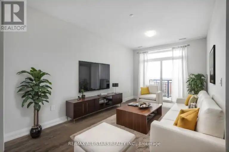 612 - 5917 MAIN STREET | 612 - 5917 MAIN STREET, Whitchurch-Stouffville | 3086841