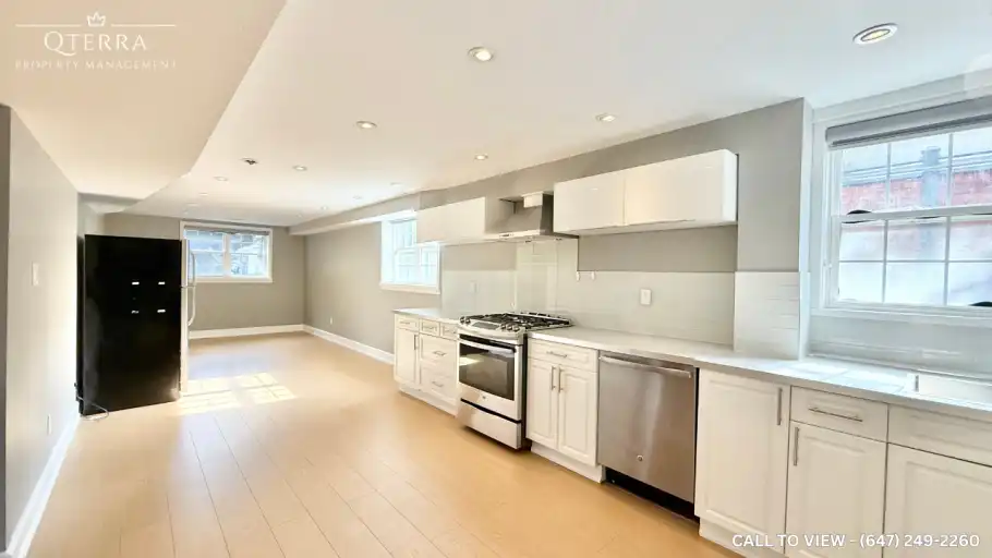 1-31 Wanita Road, Mississauga, Ontario L5G 1B3 | 31 Wanita Road, Mississauga | 3086854