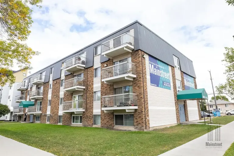 Virginian Arms | 10615 107 Street NW, Edmonton | 3086982
