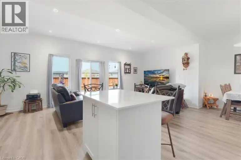 448 BLACKBURN Drive Unit# 13 | 448 BLACKBURN Drive Unit# 13, Brantford | 3087385