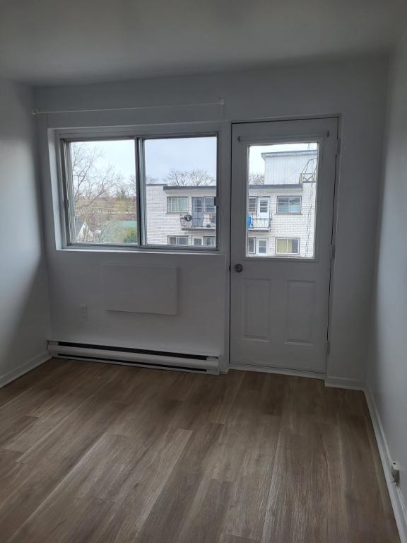 3 1/2 (1 bedroom apt) $1200 a louer Rosemont | 3087940