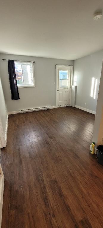 4 1/2 a Saint-Germain Disponible 15 octobre | 3087941