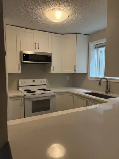 Fully renovated 3-bedroom next to… everything! | 1711 36 Street Southeast, Calgary | 3088260
