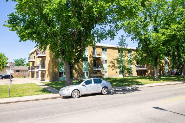 Northumberland Apartments - 1113 Northumberland Avenue | 1113 Northumberland Ave, Saskatoon | 3088275
