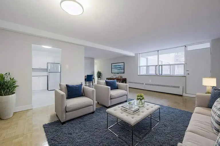 Royal Court | 190 Dudley Avenue, Thornhill | 3088426