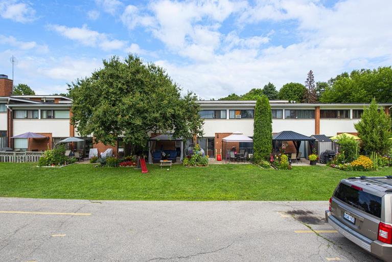 2055 - 2057 Barsuda Drive | 2057 Barsuda Drive, Mississauga | 3088427