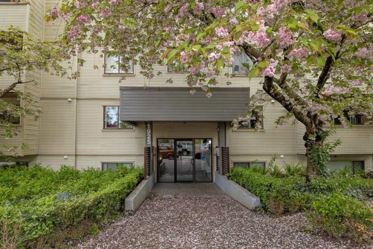 1925 Woodland Drive | 1925 Woodland Drive, Vancouver | 3145483