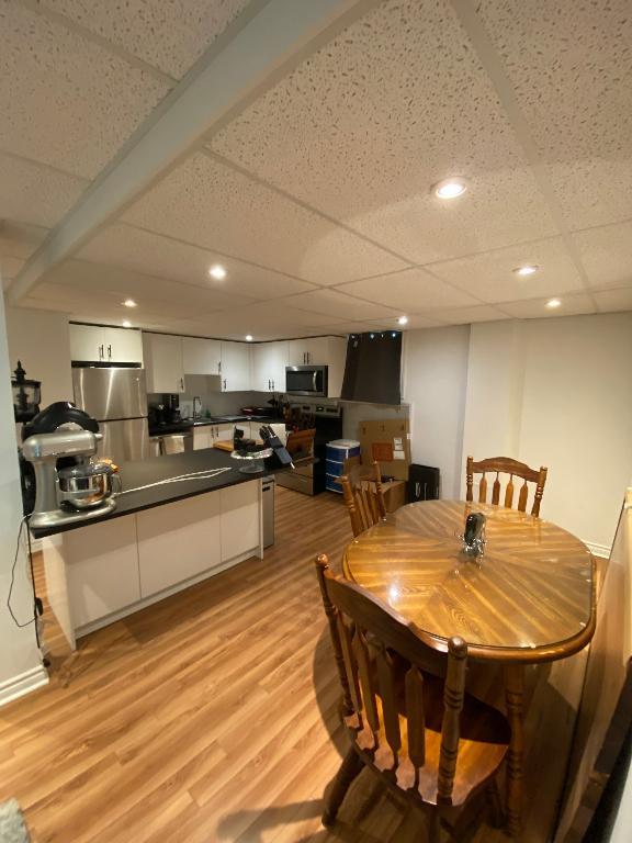 Appartement Bachelor 1 chambre à coucher 1 salle de bain | 3088674