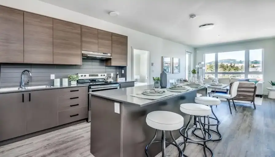 Crossing at Belmont | 955 Reunion Avenue, Victoria | 3088800