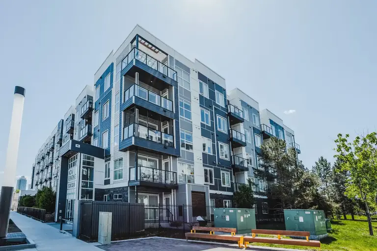 Park Ave | 11235 105 Ave, Edmonton | 3088808
