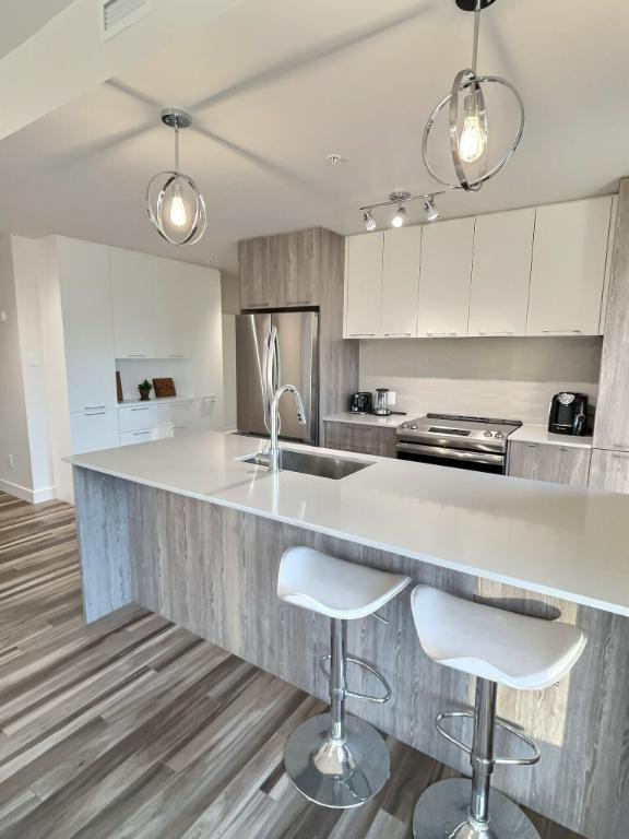 Appartement - condo à louer meublé 2 chambres, 2 sdb | 3088921