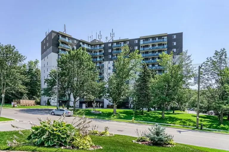 37 Johnson Street | 37 Johnson Street, Barrie | 3122321