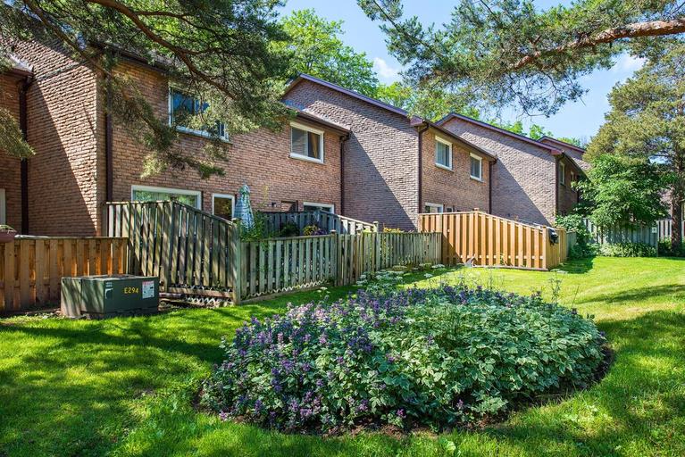 452-560 Arlington Boulevard | 560 ARLINGTON BLVD, Burlington | 3102473