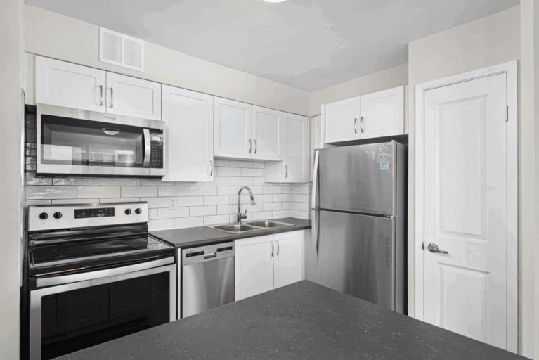 2397 FINCH AVE W | 2397 FINCH AVE W, Toronto | 3175997