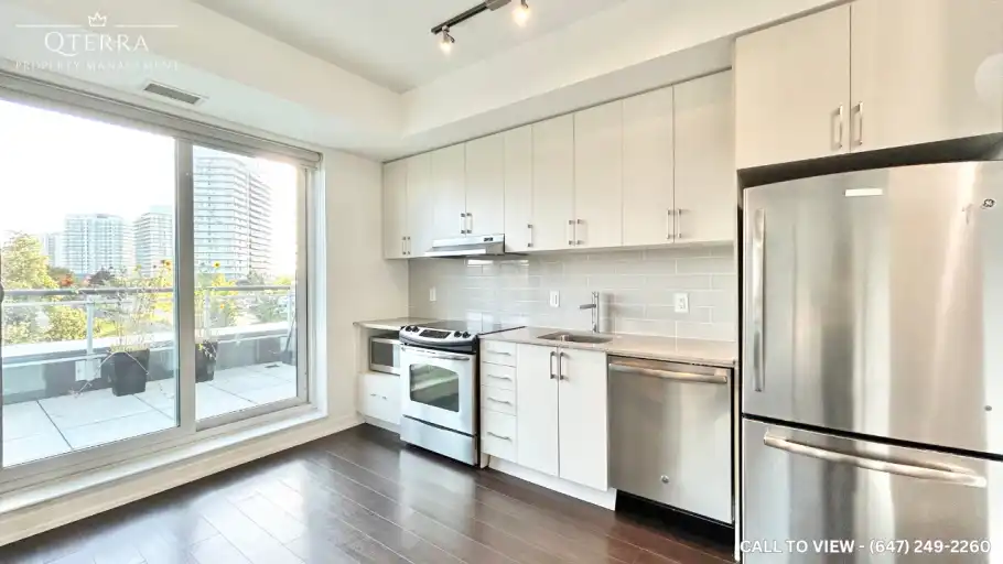308-2560 Eglinton Ave W, Mississauga, Ontario L5M 0Y3 | 2560 Eglinton Avenue West, Mississauga | 3089045