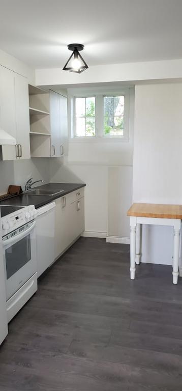 4 1/2 à louer / immeuble tranquille | 3090058