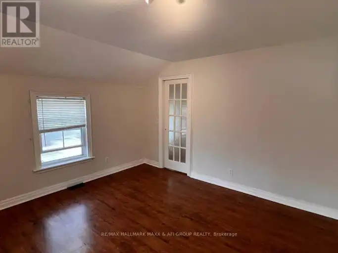 FRONT - 61 WELLINGTON STREET E | FRONT - 61 WELLINGTON STREET E, Aurora | 3090150