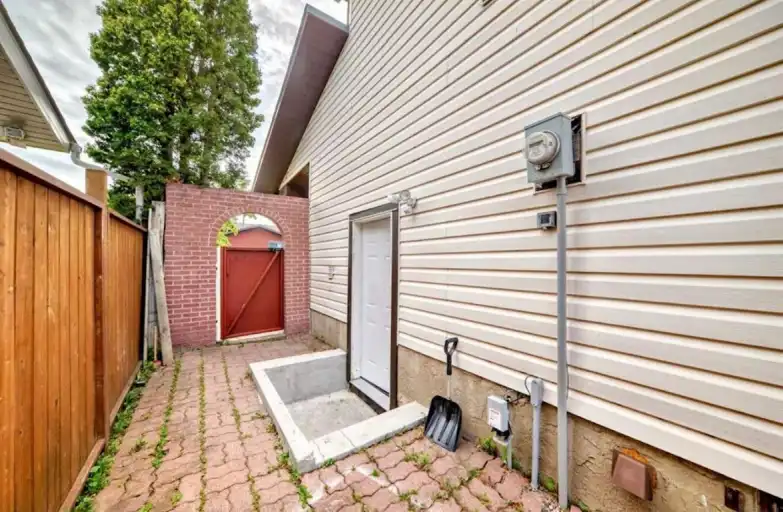 2 bedroom 1 bathroom basement suite for rent | 272 Templevale Road Northeast, Calgary | 3116185