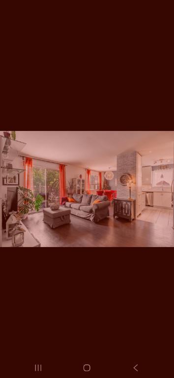 Condo 3 chambres à louer | 3090301