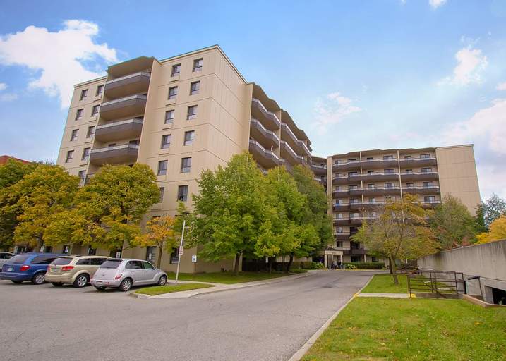 Canterbury Place II | 635 Canterbury Street, Woodstock | 3090625