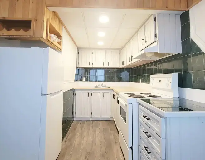 Hammond Tower | 1855 3rd Avenue, Prince George | 3090669