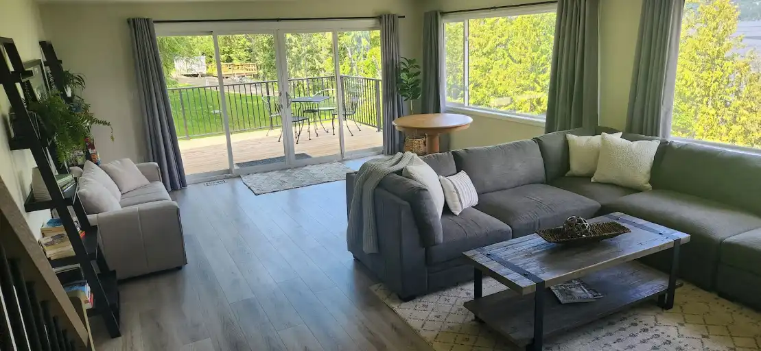 Lake House with Dock and Buoy | 4041 Greaves Road, Eagle Bay | 3090671
