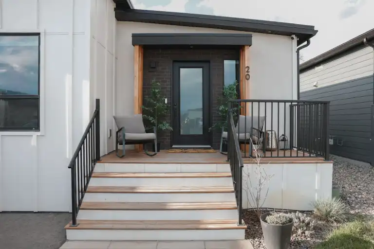 Cozy 3-Bedroom Near Lakes and University | 8900 Jim Bailey Road, Kelowna | 3090674