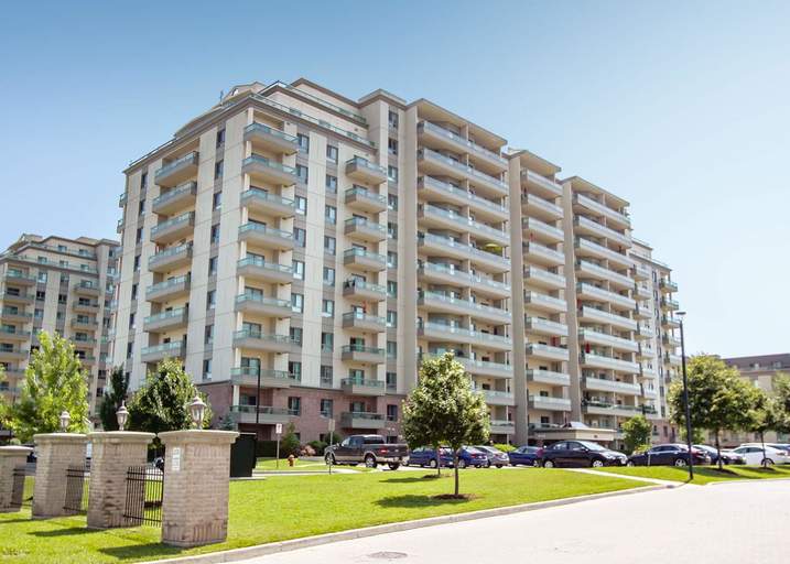 The Magnolia at the Royal Gardens | 140 Plains Road, Burlington | 3090804