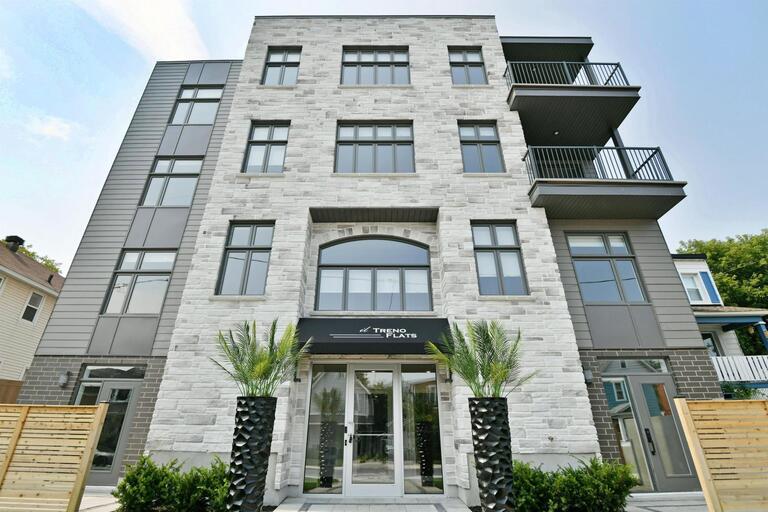 16 Champagne Avenue South | 16 Champagne Avenue South -, Ottawa | 3090841