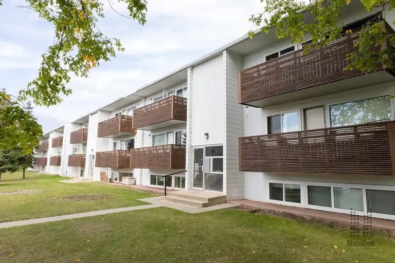 Youngstown Townhomes and Apartments | 16316 106A Ave, Edmonton | 3091035