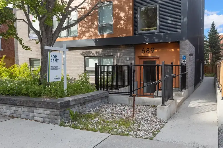 689 Churchill Avenue N | 689 Churchill Avenue N, Ottawa | 3091105