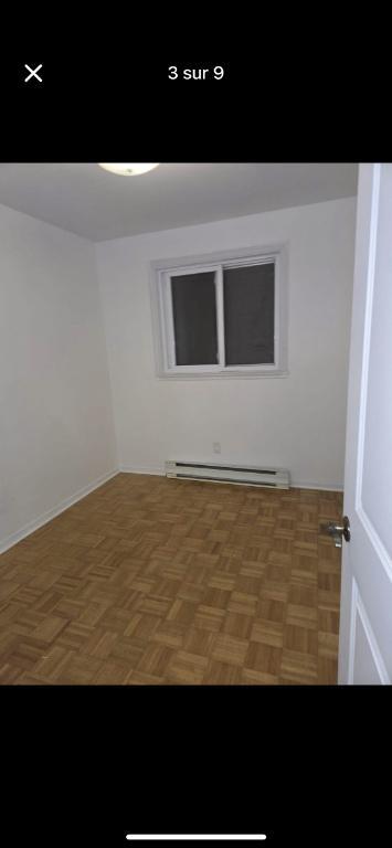 Appartement triplex 5 1/2 Longueuil | 3091730
