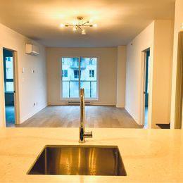 Condo à louer Candiac | 3118209
