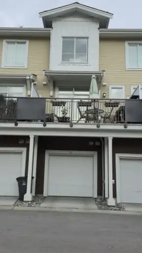 3 Bed, 2.5 Bath Townhome in South Surrey – Nov Move-In | 45 - 16561 17A Avenue, Surrey | 3091831
