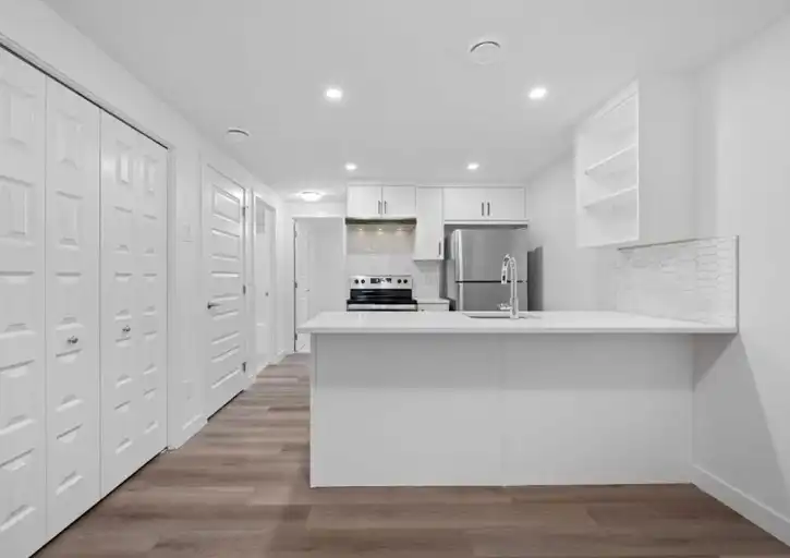 Bright Brand New Luxury Basement Suite | Calgary | 3118381