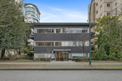 Moray Firth Apartments | 1270 Burnaby Street, Vancouver | 3092076