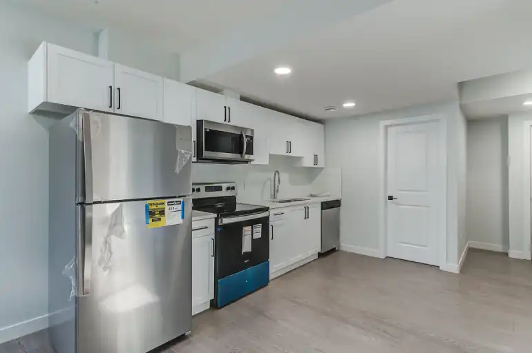 One Bedroom Legal Suite-Separate Side Entrance in Chappelle | Edmonton | 3092118